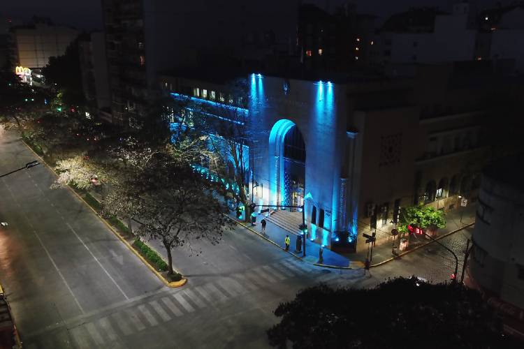 Dislexia: Vicente López iluminó de azul turquesa el palacio municipal