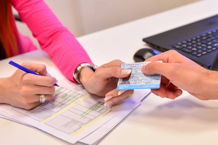 San Fernando: La validez de las licencias de conducir se extendió por un año