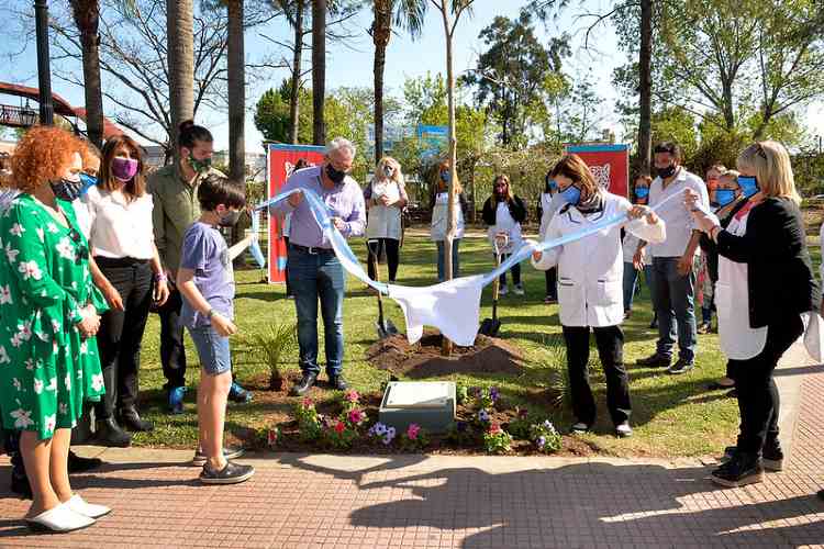 La Escuela Primaria N°3 de Tigre festejó su 150 aniversario La Escuela Primaria N°3 de Tigre festejó su 150 aniversario