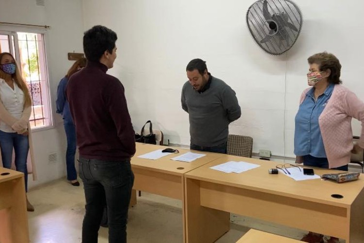 Felipe Baldonado asumió en el Consejo Escolar de Tigre Felipe Baldonado asumió en el Consejo Escolar de Tigre