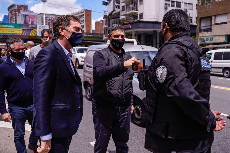 Con el objetivo de mejorar la seguridad en ambos distritos, el Municipio y la Ciudad de Buenos Aires incorporan herramientas tecnológicas y trabajo coordinado. Además, unen sus esfuerzos para agilizar la capacidad de respuesta ante un procedimiento.