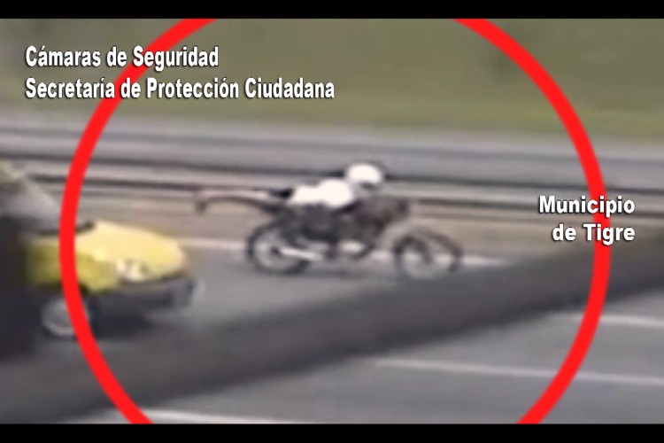 Furiosa persecución en Tigre: motociclista quiso escapar haciendo “superman” pero fue detenido