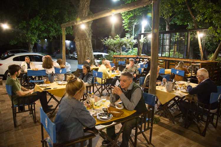 Gran convocatoria en el Bocas Abiertas en el bajo de San Isidro