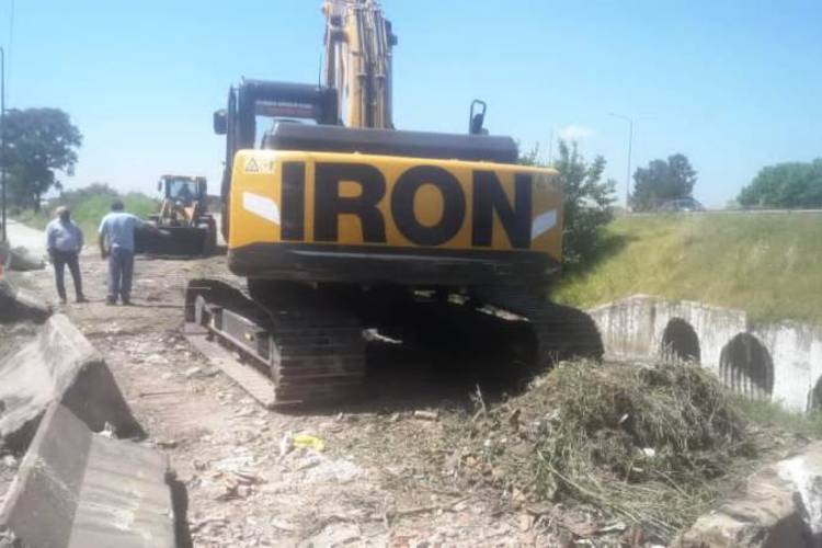 Realizan tareas para evitar anegamientos en bajo Boulogne Realizan tareas para evitar anegamientos en bajo Boulogne