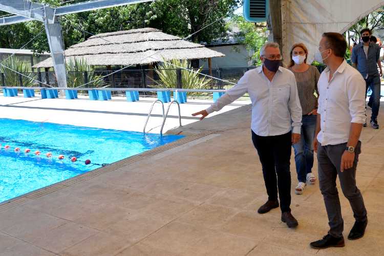 El intendente de Tigre, Julio Zamora, y el subsecretario de Deportes bonaerense, Javier Lovera, firmaron la adhesión de la comuna al Fondo para el Retorno Deportivo