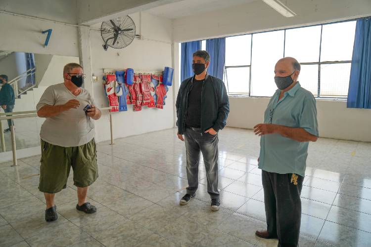 Jorge Macri recorrió las nuevas obras del club Laprida Jorge Macri recorrió las nuevas obras del club Laprida