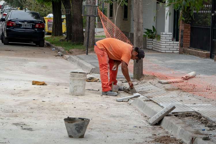 San Isidro: avanza la renovación de pavimentos en Martínez.