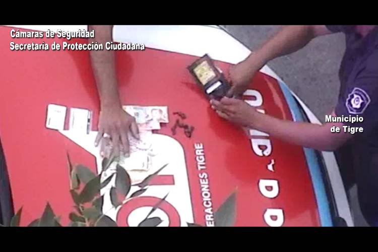 Comercializaba droga en la vía pública y fue detenido
