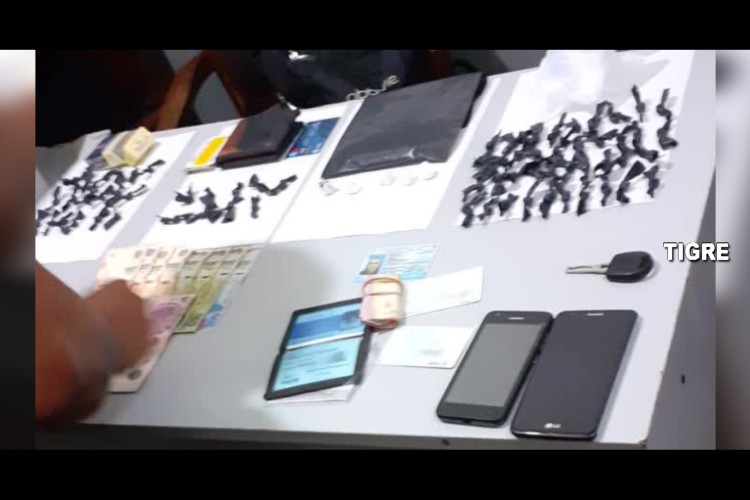 Comercializaba droga en la vía pública y fue detenido