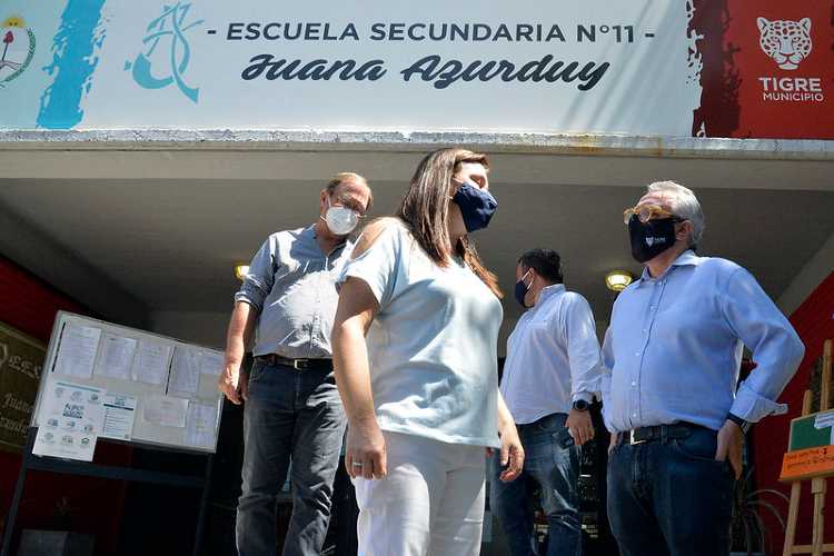 Julio Zamora supervisó obras en escuelas de Tigre que garantizan el comienzo del ciclo lectivo 2021 Julio Zamora supervisó obras en escuelas de Tigre que garantizan el comienzo del ciclo lectivo 2021