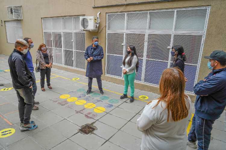 El intendente de Vicente López, Jorge Macri, visitó la Escuela Dorrego con motivo de su 10° aniversario.