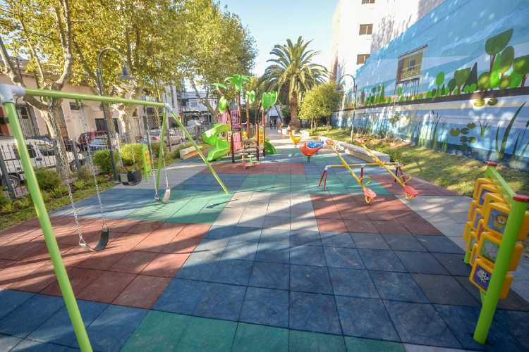 Juan Andreotti inauguró la modernización de la Plaza De los Escritores de San Fernando