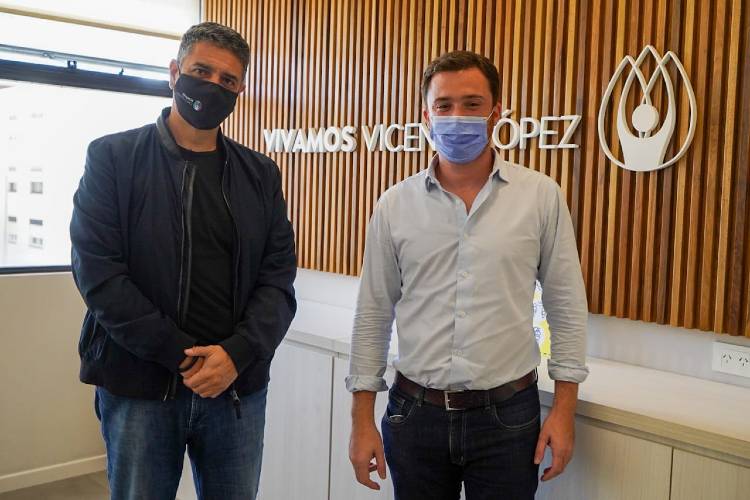 Andrés Scarsi asumirá como Secretario de Salud de la comuna, junto a Jorge Macri Andrés Scarsi asumirá como Secretario de Salud de la comuna, junto a Jorge Macri