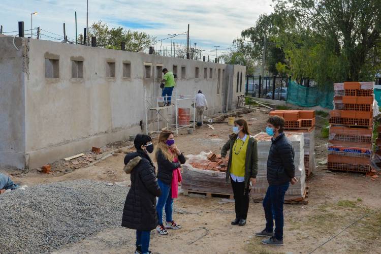 Juan Andreotti recorrió el avance de obra de la segunda Escuela de Oficios de San Fernando