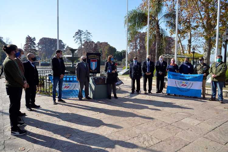 Tigre conmemoró el 39º aniversario del Día de la Máxima Resistencia en Malvinas Tigre conmemoró el 39º aniversario del Día de la Máxima Resistencia en Malvinas