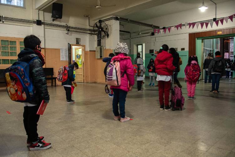 Tres millones y medio de alumnos vuelven a las aulas en la provincia de Buenos Aires