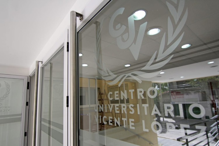 Centro Universitario de Vicente López