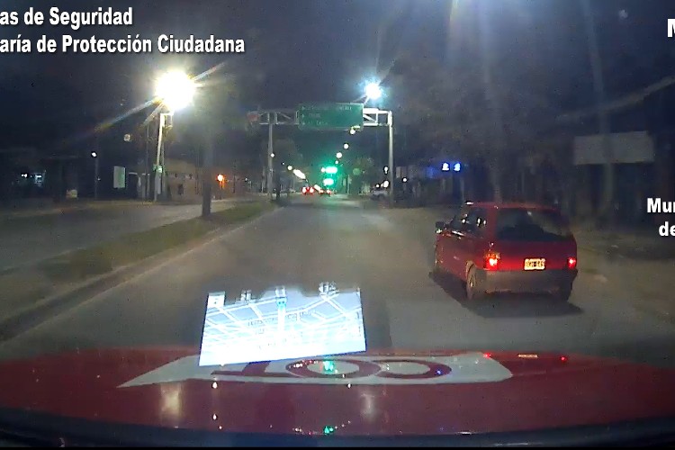 Impactante persecución en Tigre: robó un vehículo, huyó e impactó contra una vivienda