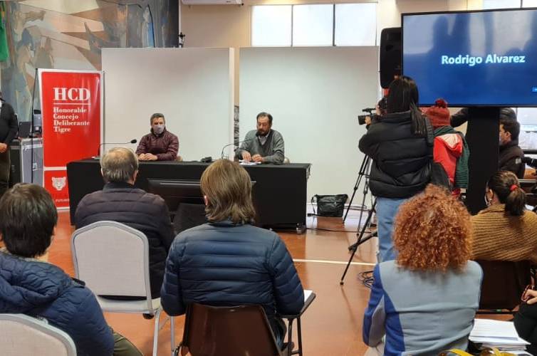 Fernando Mantelli asumió la presidencia del HCd de Tigre Fernando Mantelli asumió la presidencia del HCd de Tigre