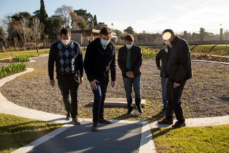San Isidro inauguró Beccar una nueva plaza que funciona como reservorio San Isidro inauguró Beccar una nueva plaza que funciona como reservorio