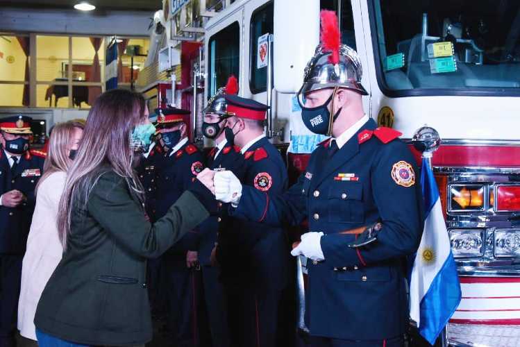 Los Bomberos de Pacheco homenajearon a Diego Santillán uno de los impulsores del COT