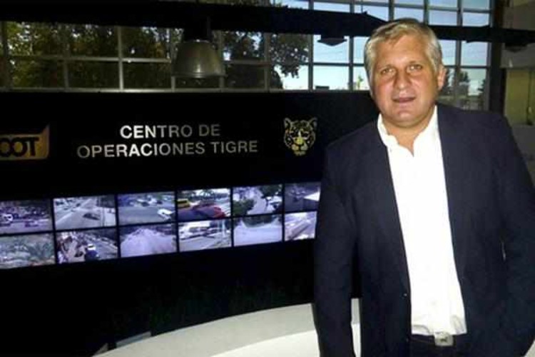 Los Bomberos de Pacheco homenajearon a Diego Santillán uno de los impulsores del COT