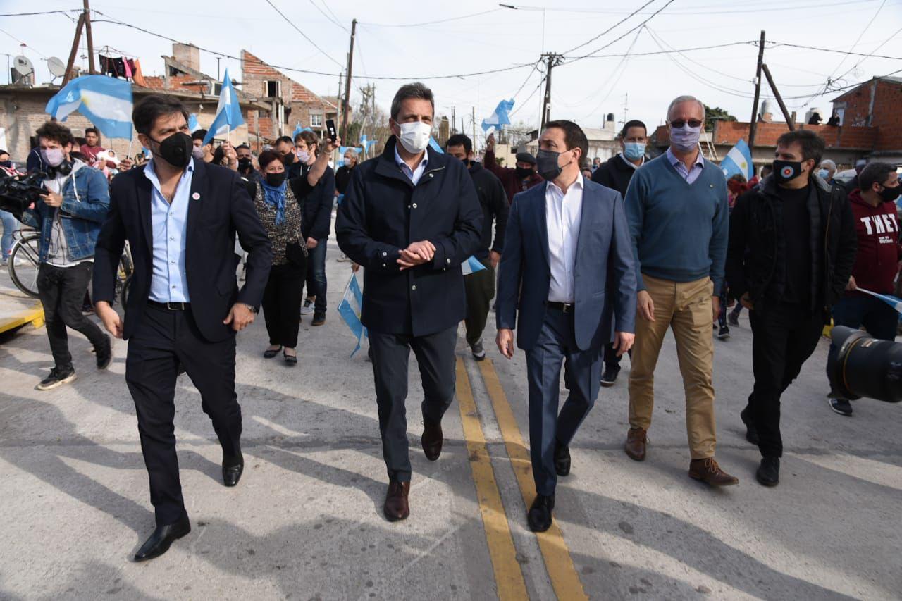 Sergio Massa: “Vi al Presidente pedir perdón pero nunca vi al gobierno anterior pedir perdón por endeudar a la Argentina” Sergio Massa: “Vi al Presidente pedir perdón pero nunca vi al gobierno anterior pedir perdón por endeudar a la Argentina”