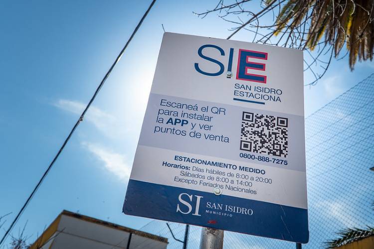 En San Isidro comenzó a funcionar el nuevo sistema de Estacionamiento Medido