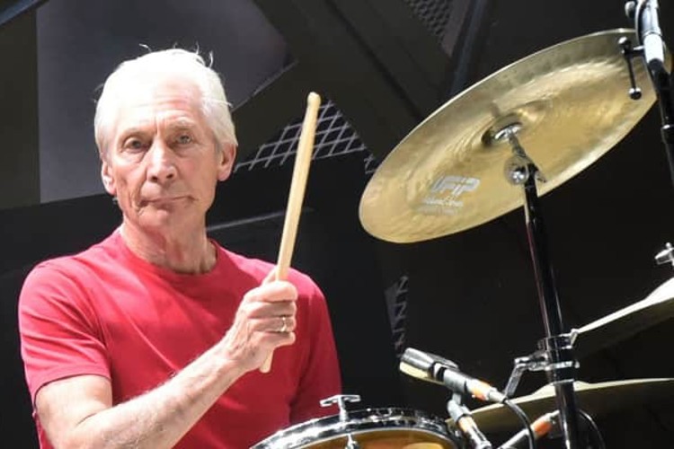 Falleció Charlie Watts, el legendario baterista de The Rolling Stones