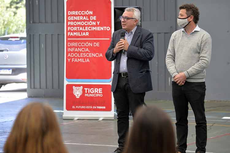 Julio Zamora participó del 5° encuentro del Consejo de Infancia y Adolescencia del Municipio de Tigre Julio Zamora participó del 5° encuentro del Consejo de Infancia y Adolescencia del Municipio de Tigre