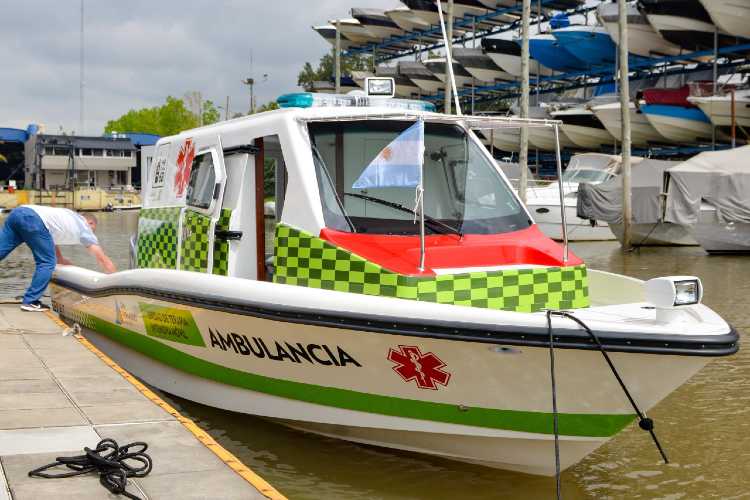 San Fernando sumó una nueva lancha ambulancia al sistema de salud municipal de Islas