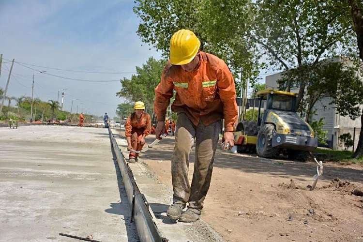 Troncos del Talar, Ruta 197, Malena Galmarini, Juan Andreotti, Eva Andreotti Troncos del Talar, Ruta 197, Malena Galmarini, Juan Andreotti, Eva Andreotti
