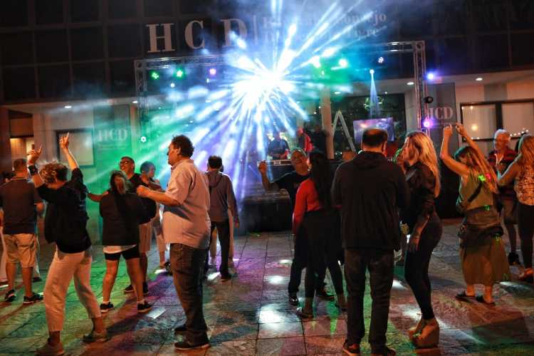 Volvieron los 80 en el Concejo Deliberante de Tigre Volvieron los 80 en el Concejo Deliberante de Tigre