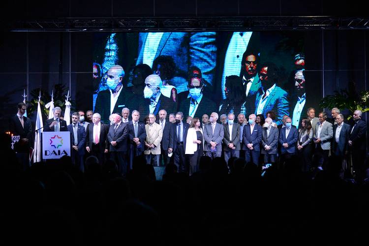 Julio Zamora acompañó la asunción del nuevo Consejo Directivo de la DAIA, presidido por Jorge Knoblovits