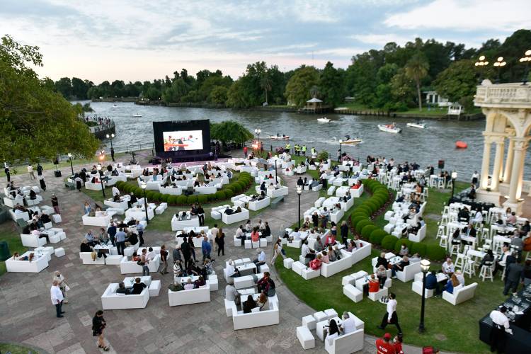 El Municipio de Tigre agasajó a más de 400 instituciones de la comunidad El Municipio de Tigre agasajó a más de 400 instituciones de la comunidad