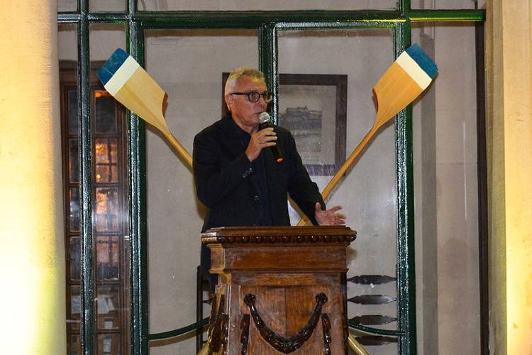Julio Zamora convocó a clubes locales a trabajar en la elaboración de un proyecto para una Pista Municipal de Remo