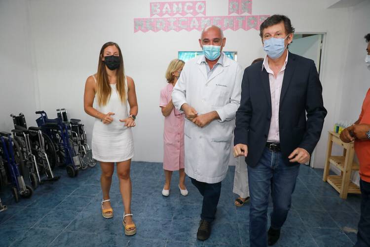 San Isidro: Posse visitó el banco de medicamentos de las Damas Rosadas en el Hospital Central 