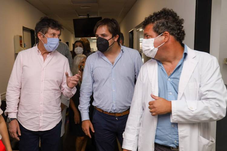 San Isidro: Posse y Kreplak recorrieron el nuevo centro de salud en Boulogne