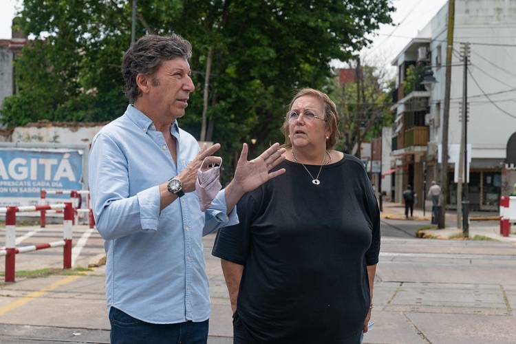 Posse anunció la construcción de un nuevo túnel en Almirante Brown para agilizar el tránsito en San Isidro. Posse anunció la construcción de un nuevo túnel en Almirante Brown para agilizar el tránsito en San Isidro.