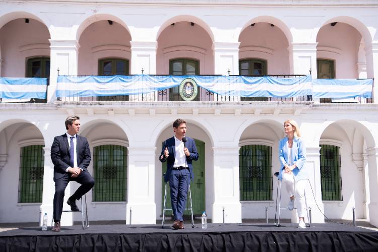 Axel Kicillof encabezó en Luján el acto central de celebración del 202° aniversario de la provincia de Buenos Aires
