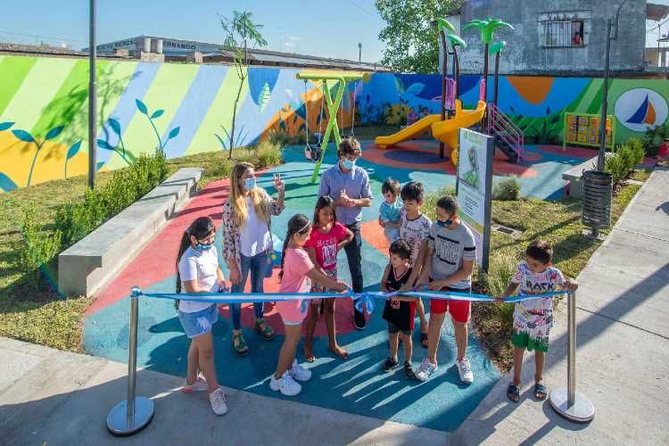 Juan Andreotti inauguró la nueva “Plaza Memoria y Corazón”, en el barrio San Jorge