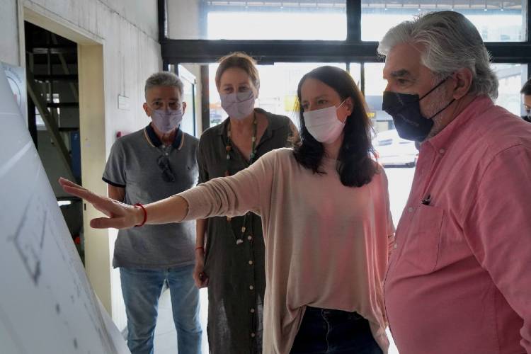 La intendenta de Vicente López, Soledad Martínez, anunció hoy el inicio de las obras de reconstrucción del Centro Cultural Munro. 
