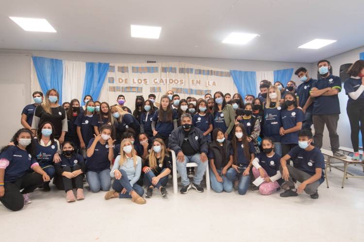 San Fernando homenajeó a sus Héroes de Malvinas  en las instituciones educativas municipales