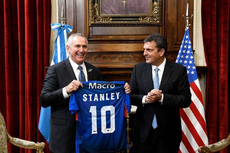 Sergio Massa recibió en el Congreso al embajador de EEUU, Marc Stanley
