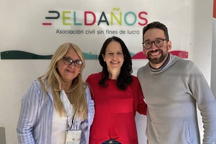 La Asociación Peldaños realizó una gran colecta solidaria La Asociación Peldaños realizó una gran colecta solidaria