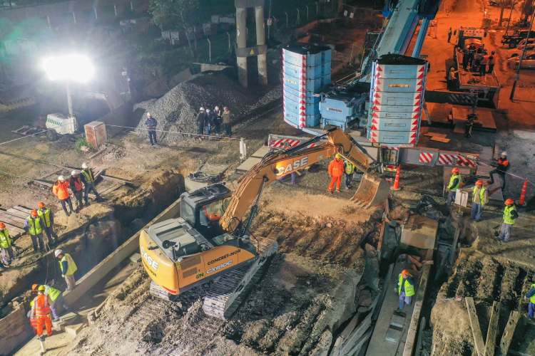 Se montaron los puentes del Túnel de Sobremonte en San Fernando y comienza la excavación Se montaron los puentes del Túnel de Sobremonte en San Fernando y comienza la excavación