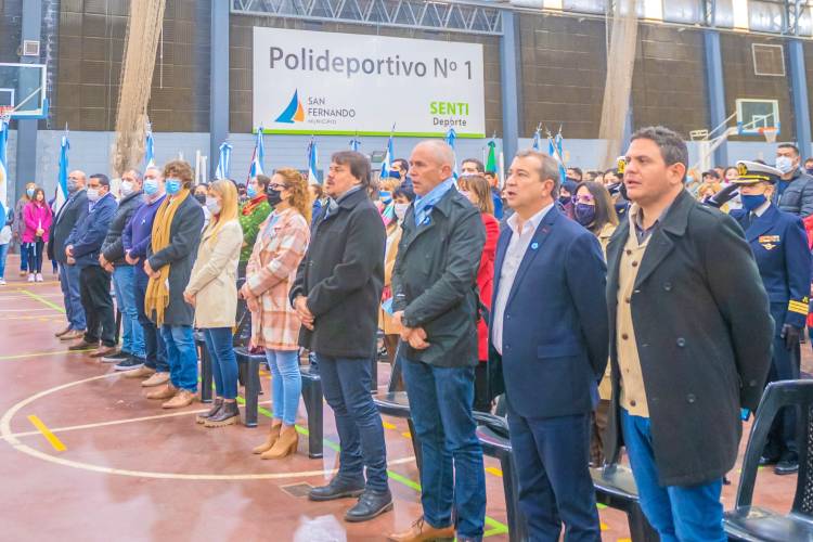 San Fernando festejó el 25 de Mayo en el Polideportivo N°1 San Fernando festejó el 25 de Mayo en el Polideportivo N°1