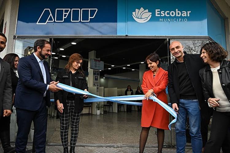La AFIP inauguró nuevo centro de atención en Escobar