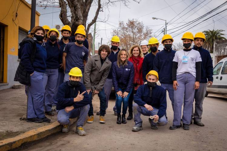 Galmarini y Andreotti recorrieron las obras para vincular a 300 hogares de San Fernando a la red de cloacas
