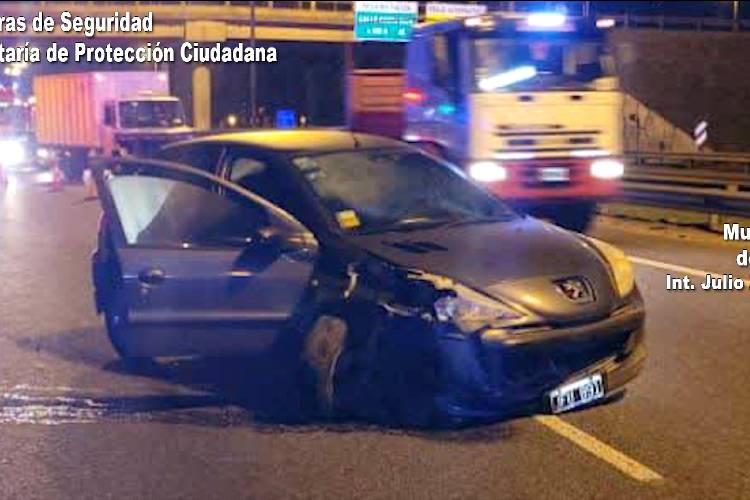 Secuestran a un hombre en Don Torcuato y los detienen tras una intensa persecución y tiroteo Secuestran a un hombre en Don Torcuato y los detienen tras una intensa persecución y tiroteo